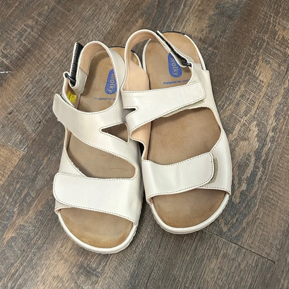 Wolky Wonen’s Liana‎ Three Strap Sandal (0315) Size 37 NEW Tan - Picture 2 of 6